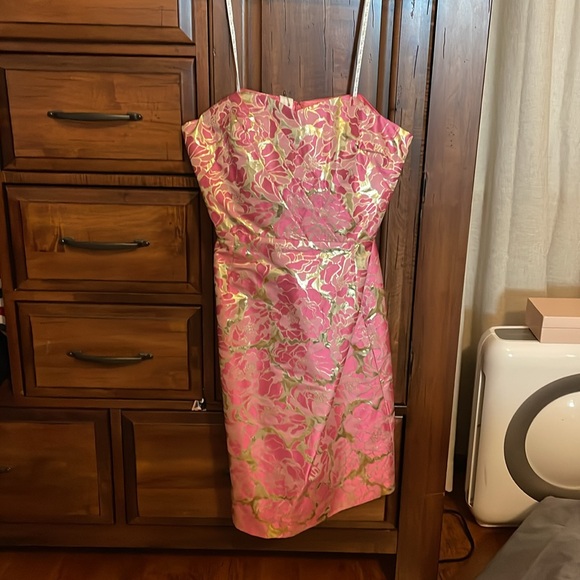 Lilly Pulitzer Raya Floral Strapless Dress, size 4, EUC - Picture 3 of 4